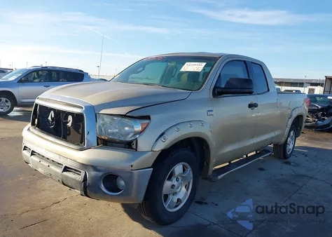 2010 Toyota Tundra Grade 4.6L V8 z USA, uszkodzony, nr VIN 5TFRM5F16AX001445